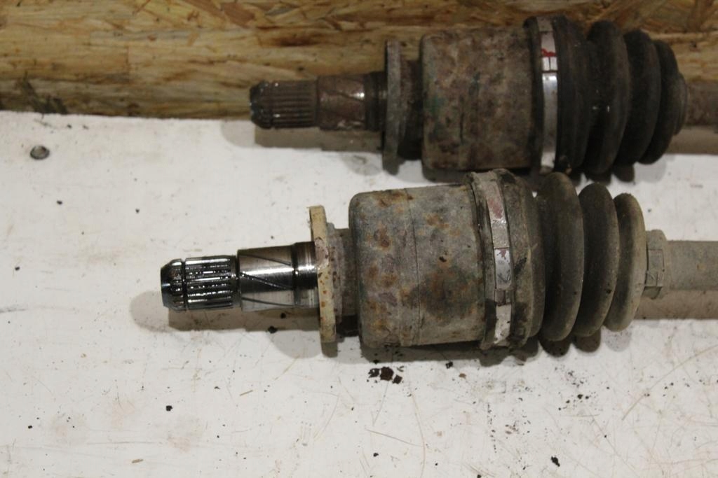 фото №2, Приводной вал задние subaru forester ii 2.0t