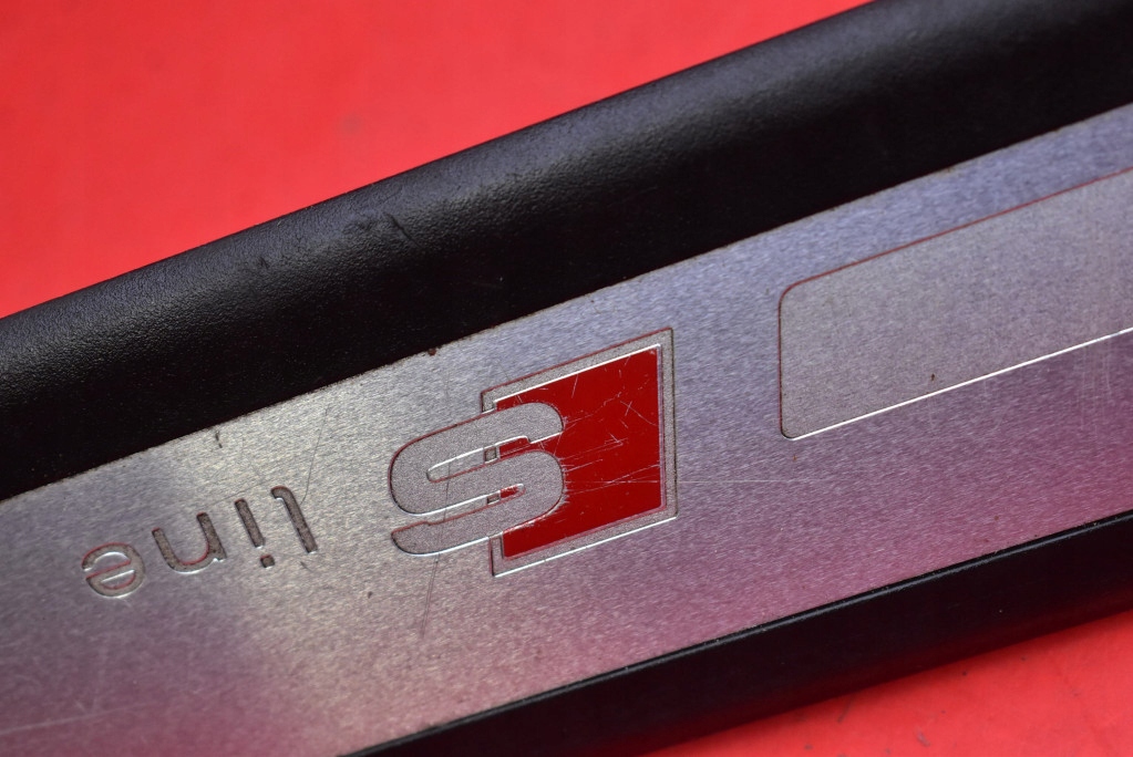 фото №10, Молдинг порог внутренняя s-line левый перед 8e0853373a audi a4 b7 04-08