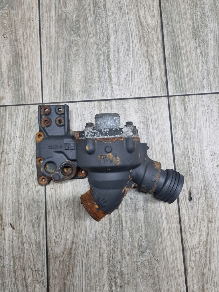 фото №1, Корпус основа термостата renault premium magnum dxi volvo fh fm