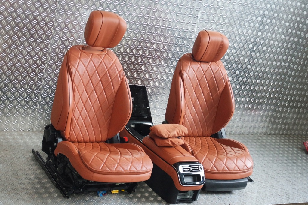 фото №1, Сиденья кожа nappa заднее сиденье обшивки mercedes w223 5os s f260