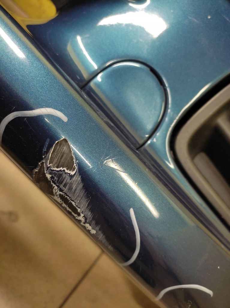 фото №8, Nissan almera n16 бампер перед