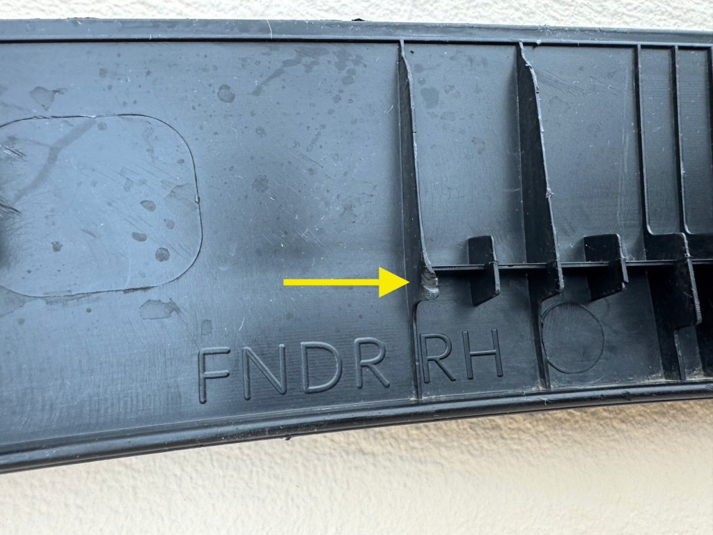 Hyundai tucson iv 4 20r- молдинг крыла правый  перед правая 87712-n7000 с Разборки