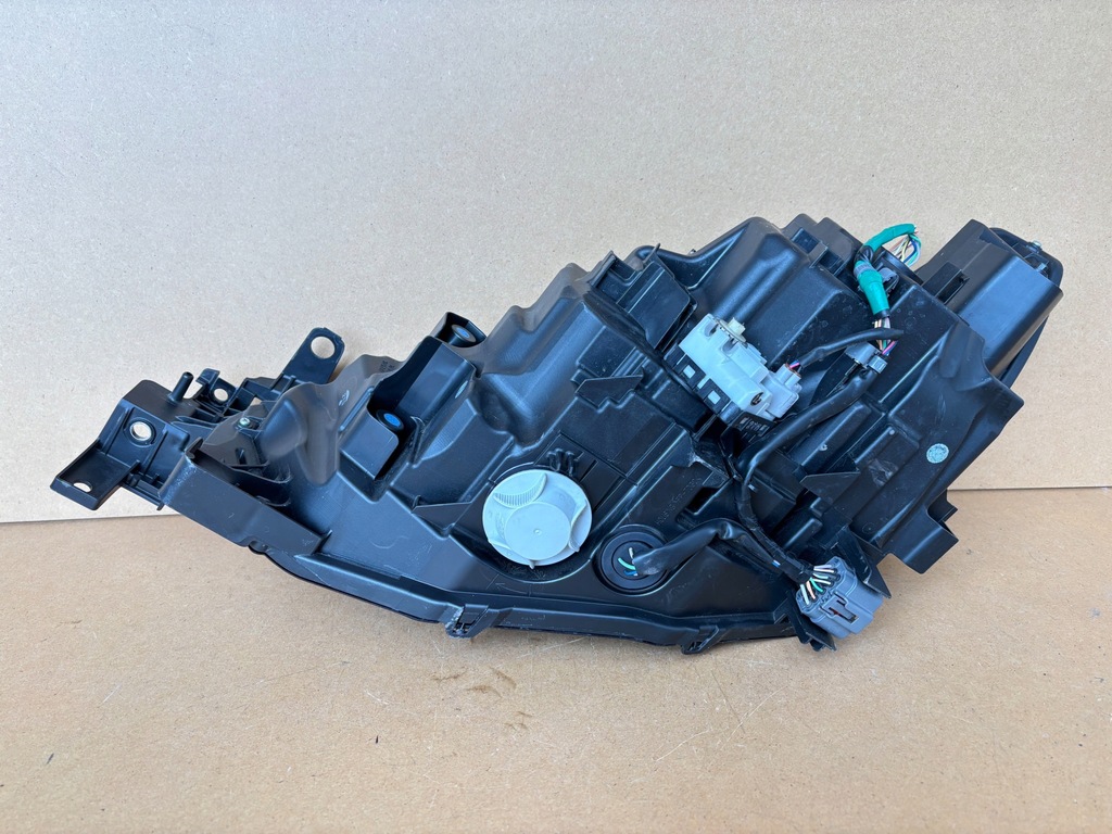 фото №7, Лампа full led правая перед mazda 6 18-21