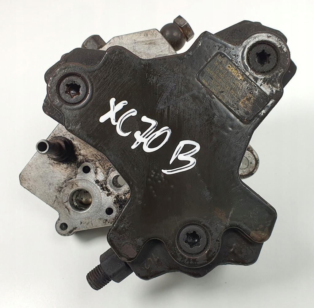 фото №1, Насос упорскування volvo xc70 ii 2.4 d 30756125