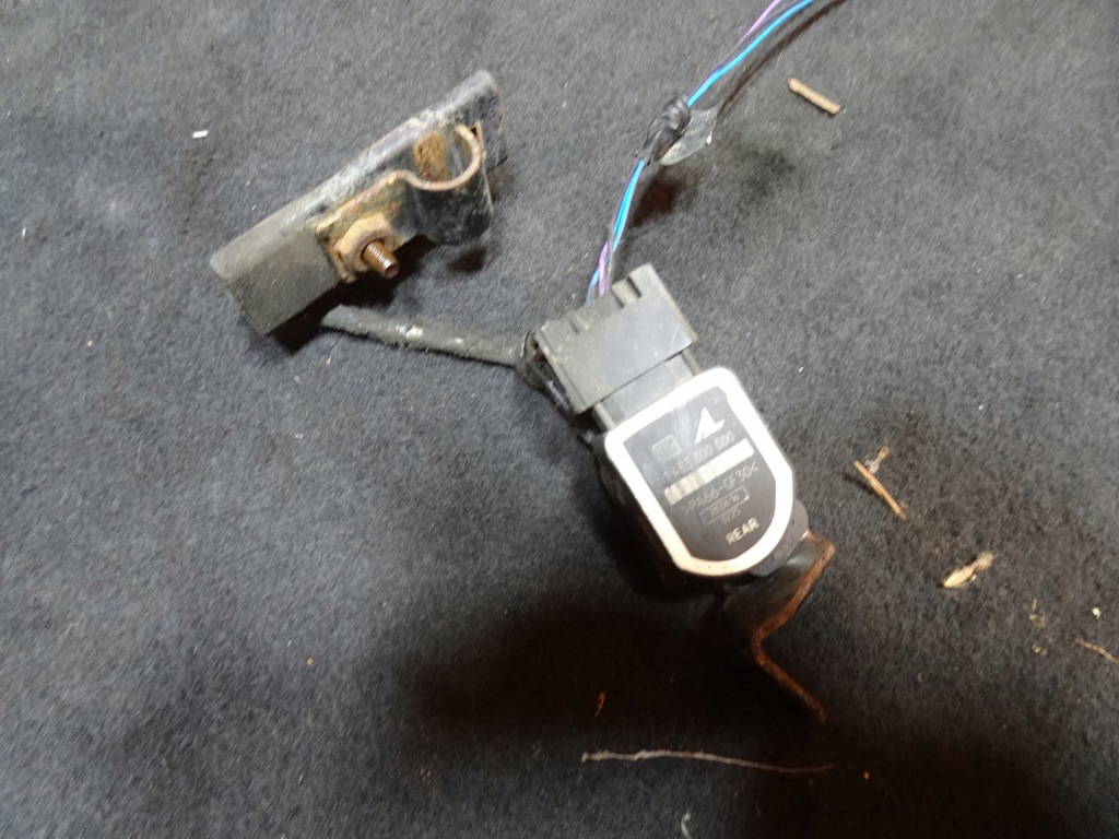 фото №1, Alfa romeo giulietta датчик выравнивание задняя