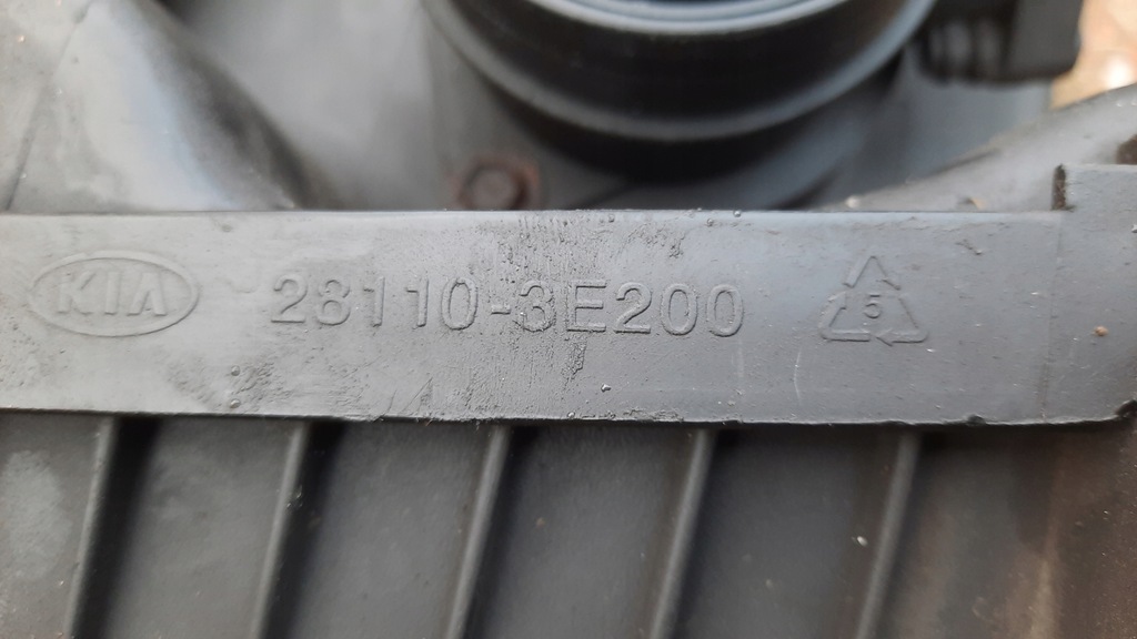 фото №7, Расходомер корпус фильтра 2.5 crdi sorento 1