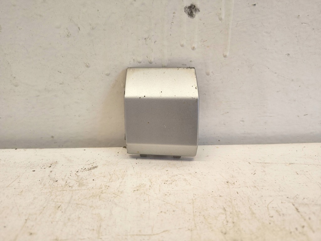 фото №1, Seat ateca 18r. - заглушка фаркоп бампера задняя 575807441a