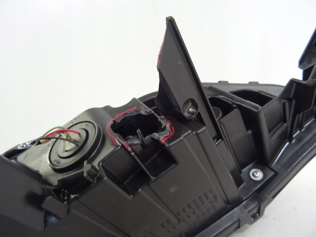 фото №13, Nissan x-trail 4 t33 1.5 v-ct e-power 22r лампа ліва верхній перед led uk