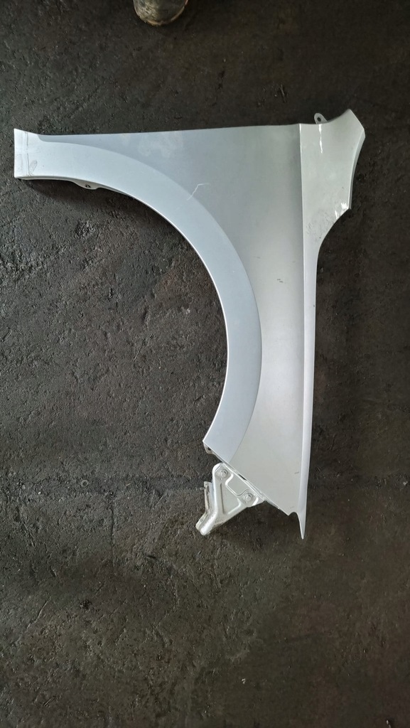 фото №8, Крила правий перед skoda rapid la7w 8e8e