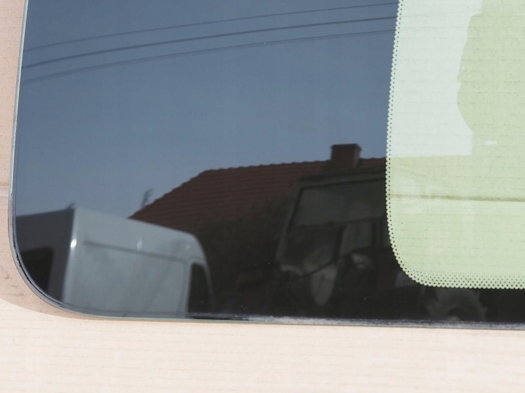 фото №9, Скло бічна права задня vw t4 multivan as2