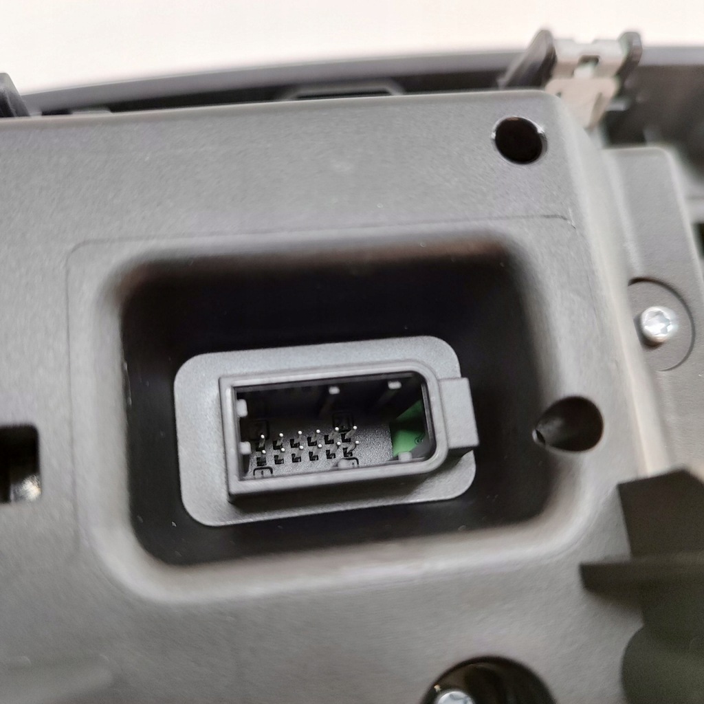 фото №10, Bmw ix1 2023 домкрат перемикання передач / верхній