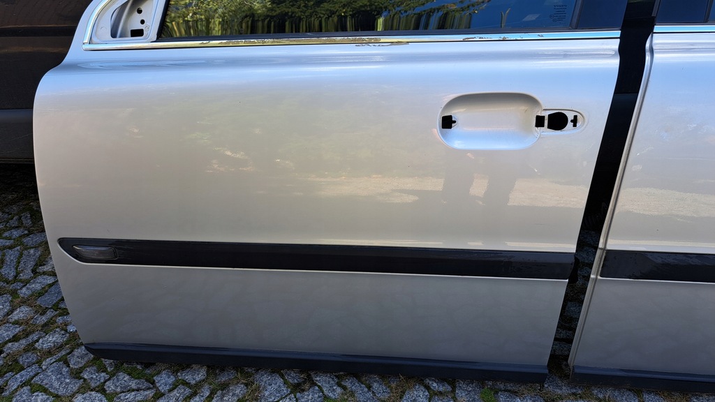 фото №5, Volvo xc90 i 02- дверь левая перед передние задняя задние europa 426-26 ładne