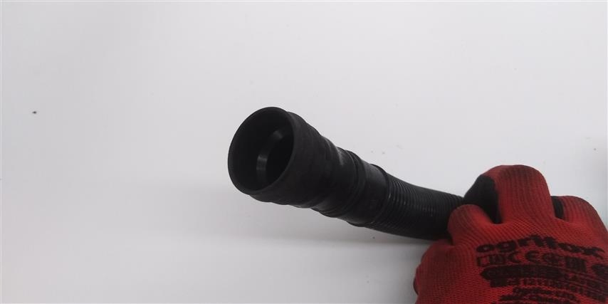 фото №3, Шланг трубка воздуха 1j0131128g vw golf iv bora