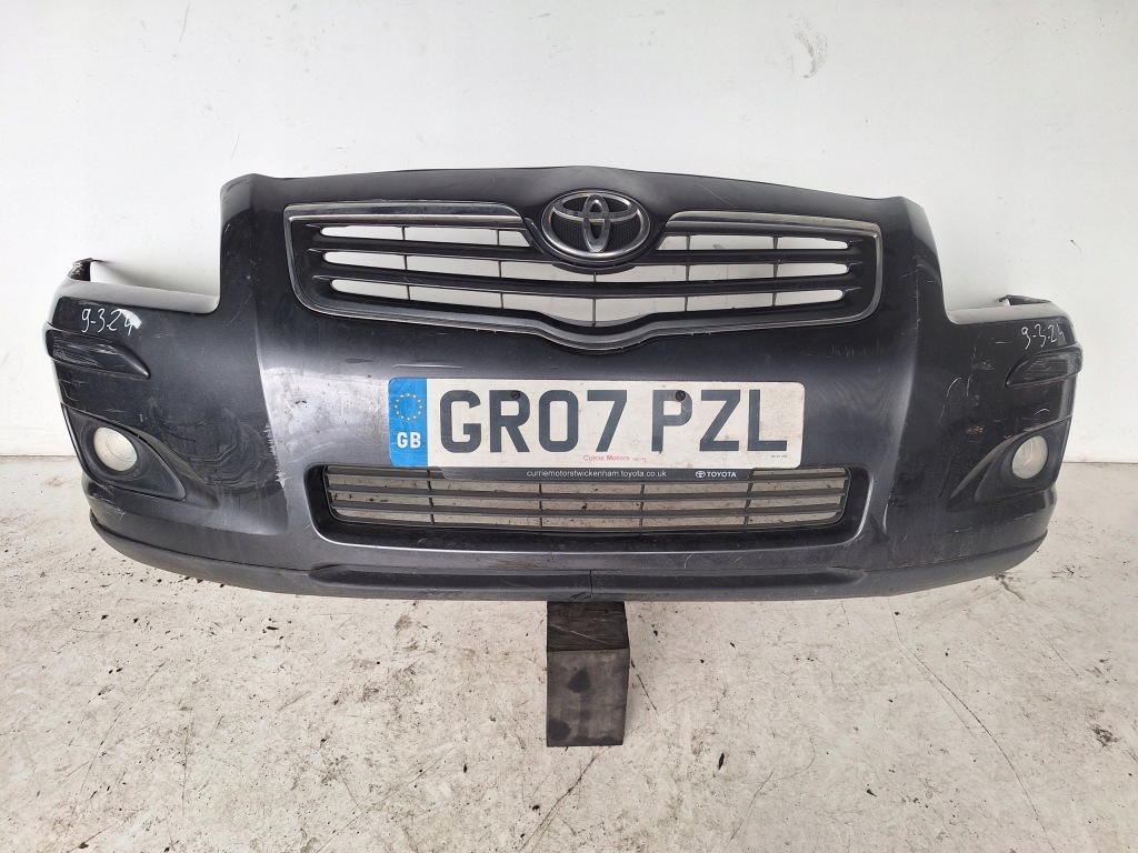 Купити Toyota avensis 2 t25 рестайлінг  06-09 бампер