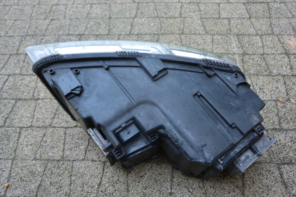 фото №5, Лампа передняя левая ксенон audi a8 d3 long przed lift