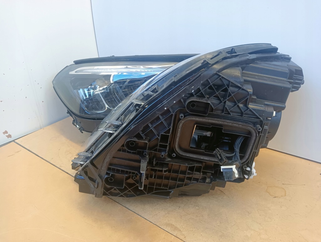 Фари mercedes gla 247 performance led в Україні