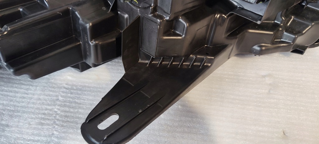 фото №9, Передня права лампа лампа права перед ford mustang mach e