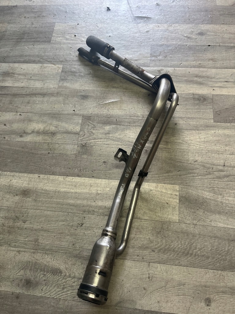 фото №1, Ford c-max mk2 grand lift 2.0 tdci труба заливной топлива