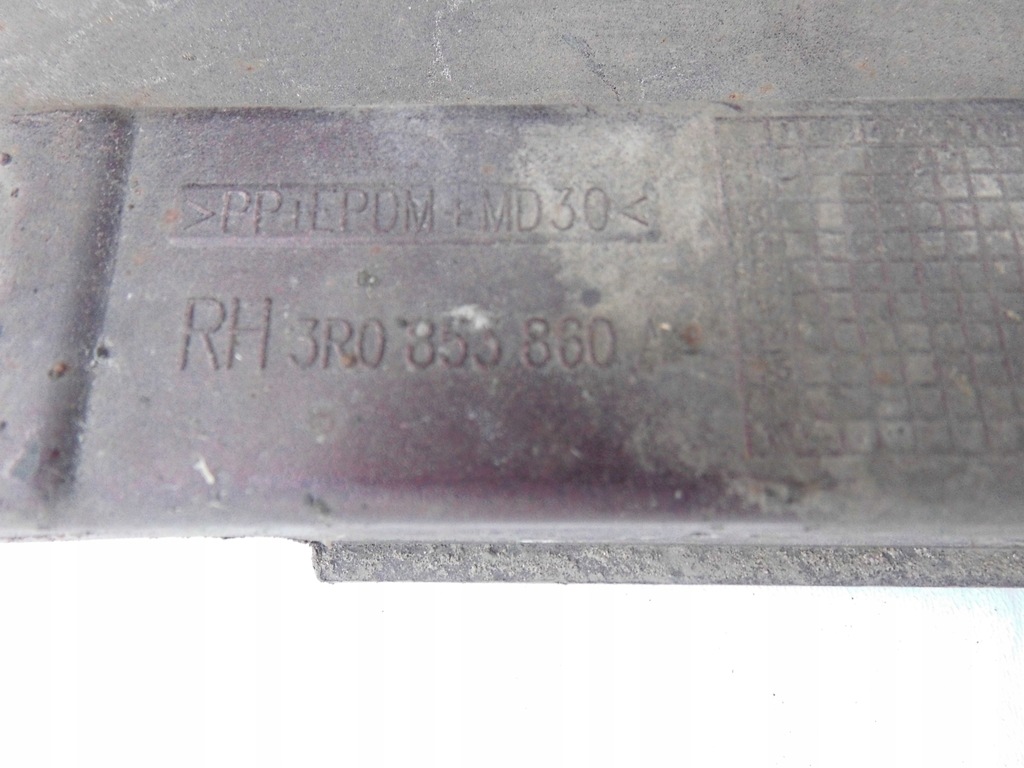 фото №11, Молдинг захист поріг 3r0853860a seat exeo права