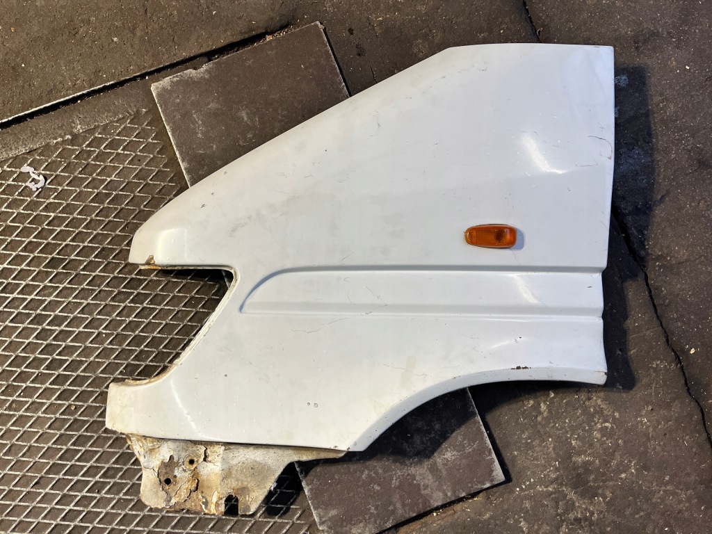 фото №1, 39 mercedes sprinter крыло левый