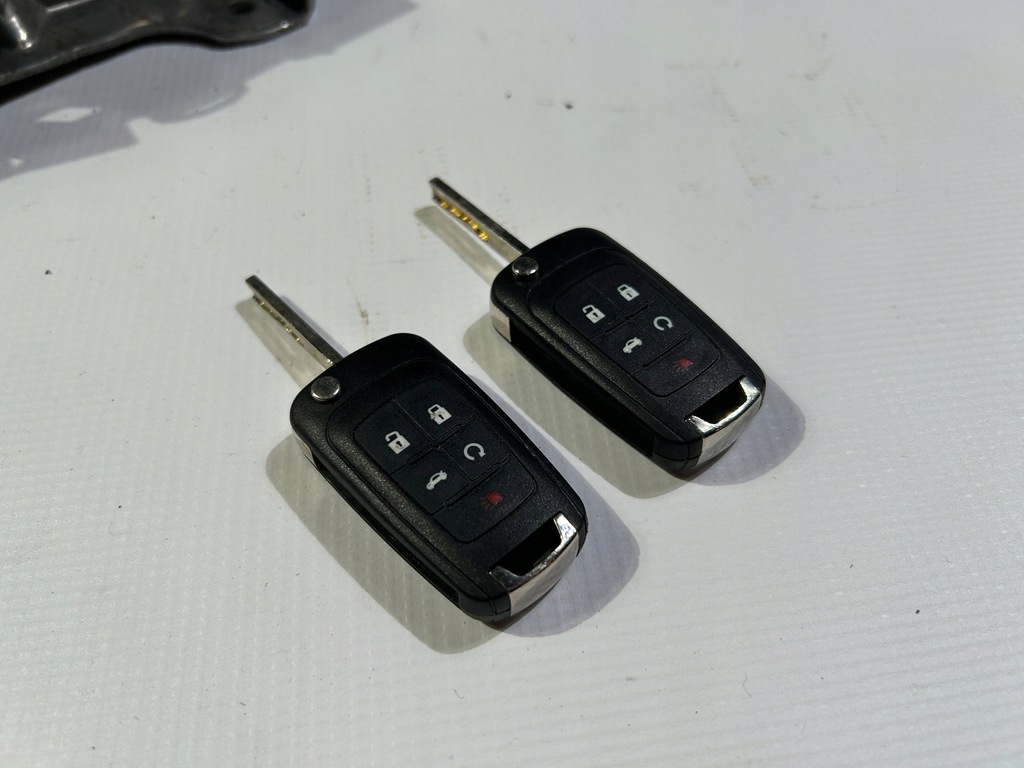 фото №8, Колонка кермова хрестовина замок запалювання ключ chevrolet camaro ss 2009r-