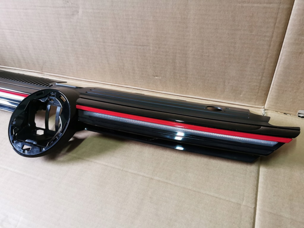фото №3, Vw golf 8 viii 5h0 gti решётка радиатора led pod радар
