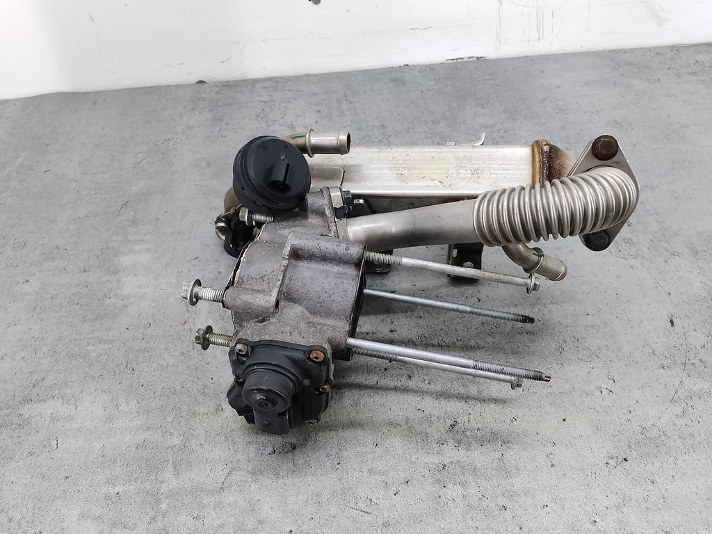 фото №1, Клапан egr с радиатор выхлопных газов renault laguna iii 8200797706 h8200327011 2.0