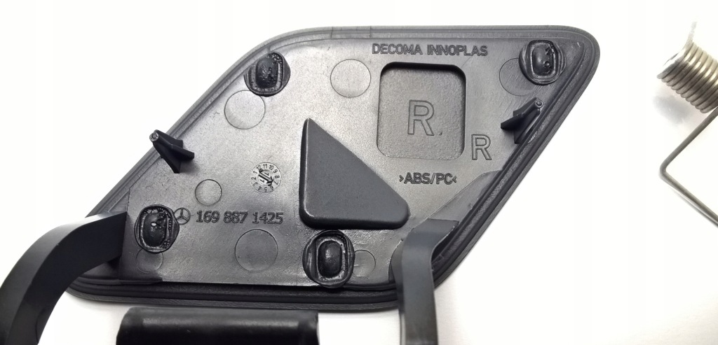 фото №2, Mercedes a w169 lift права заглушка розпилювача