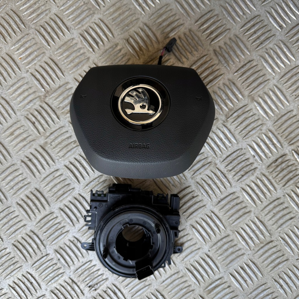 фото №6, Приборная панель комплектная подушка безопасности консоль ремни приборная панель skoda kamiq 2021 rok