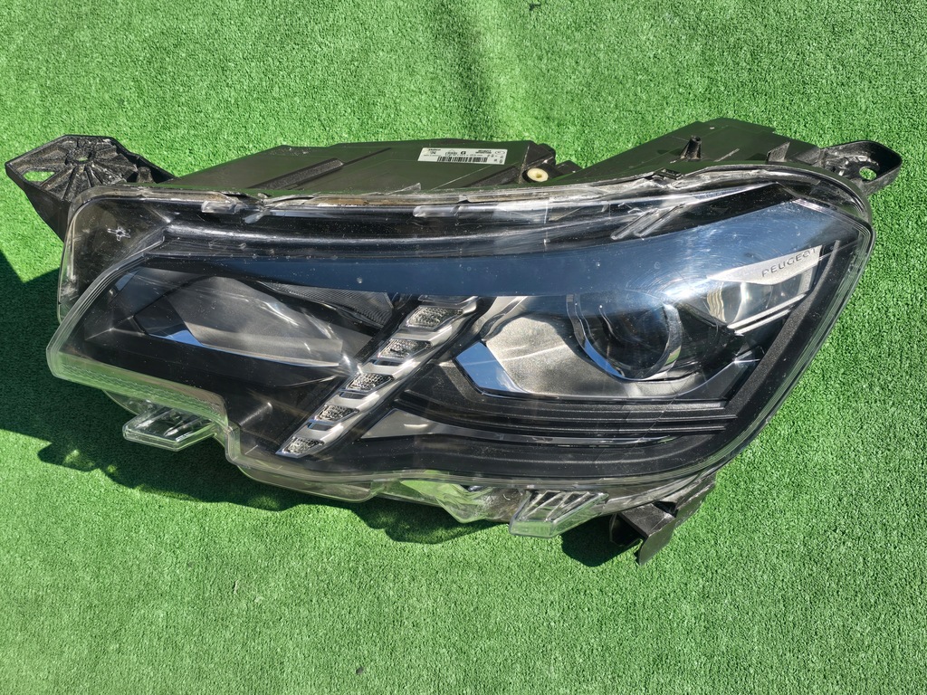 фото №2, Peugeot rifter лінза+ led лампа передня