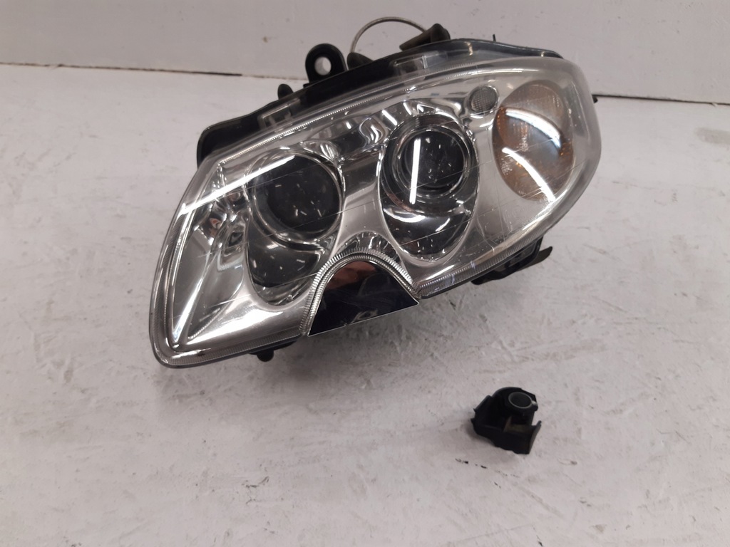 фото №1, Фара лівий лампа maserati quattroporte