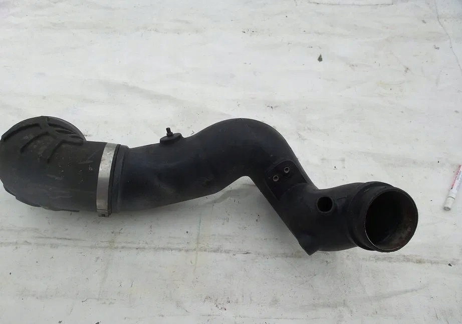 фото №1, Труба dolotow з'єднувач фільтра повітря daf 45/55 lf