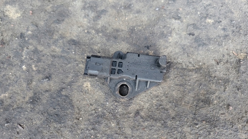 фото №1, V70 iii 2.0d датчик положение вала 9643695780