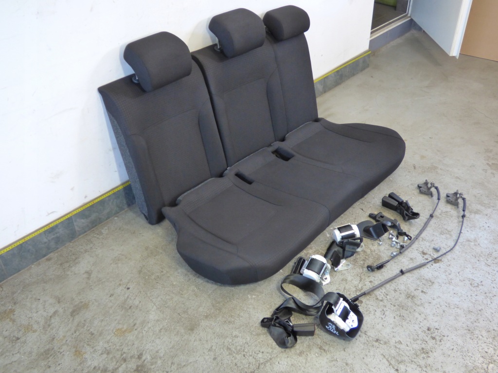 фото №5, Заднее сиденье спинка ремни подголовник jetta vi 5c lift 15-