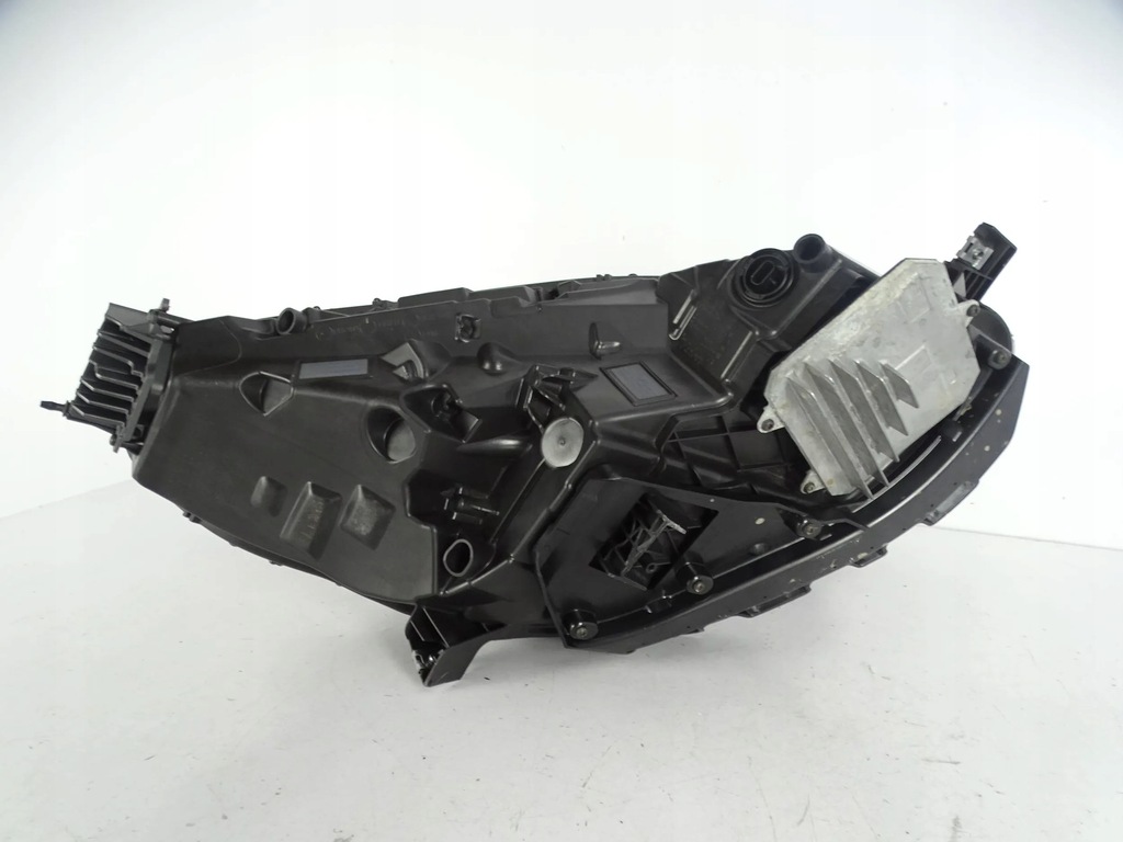 фото №5, Лампа перед передняя левая tesla 3 full led