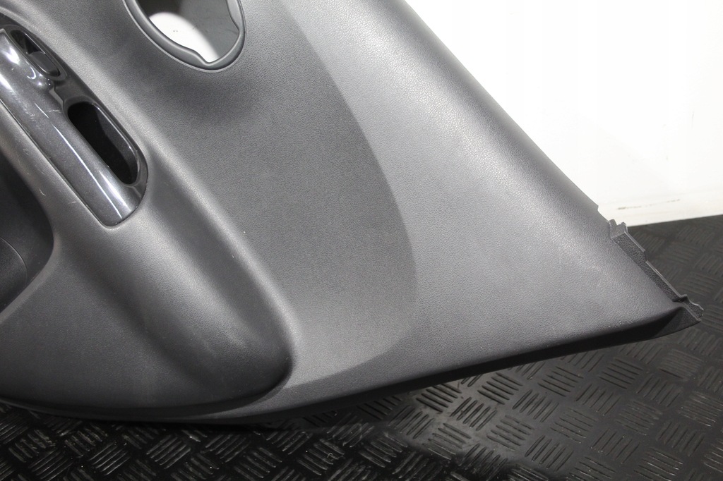 фото №4, Оббивка обшивка двері правий задня nissan juke f15 lift