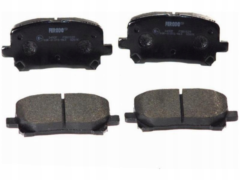 фото №1, Тормозные колодки перед toyota avensis 2.0 01-09 matrix 1.8 02-07