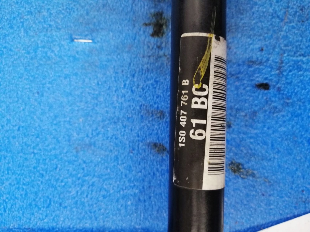 фото №2, Приводной вал vw up 2016 r левая 1.0 бензин 1s0407761b