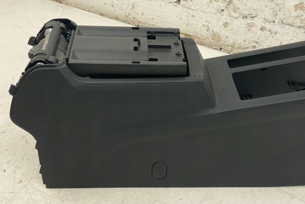 фото №8, 2020 volkswagen arteon консоль середня 3g8863241