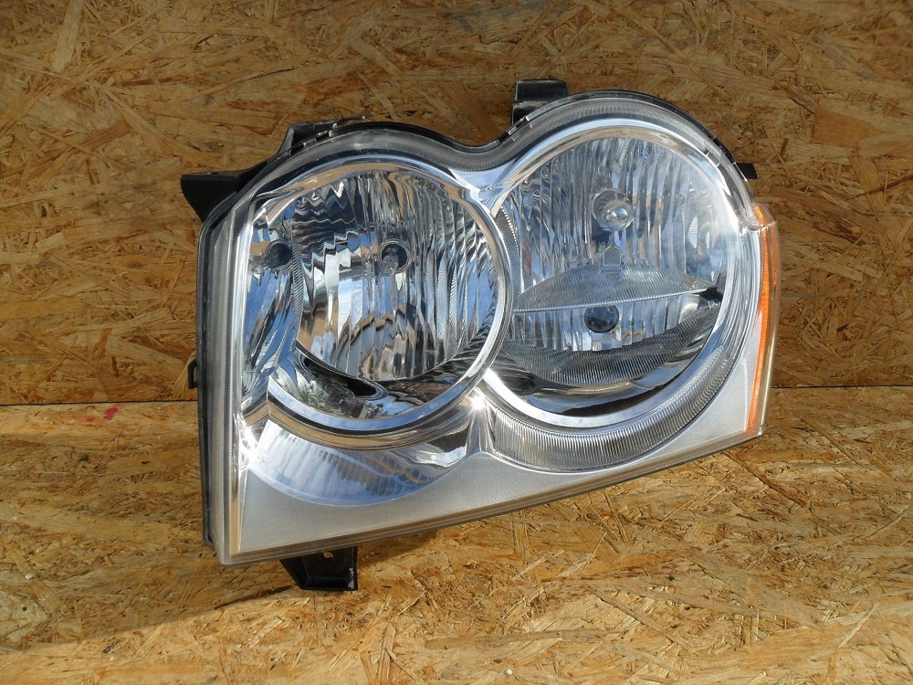 фото №1, Jeep cherokee wk 2005- фара левый