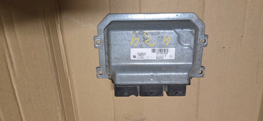 фото №1, Dacia dokker duster 1.6 16v sce бортовой компьютер 237108193r