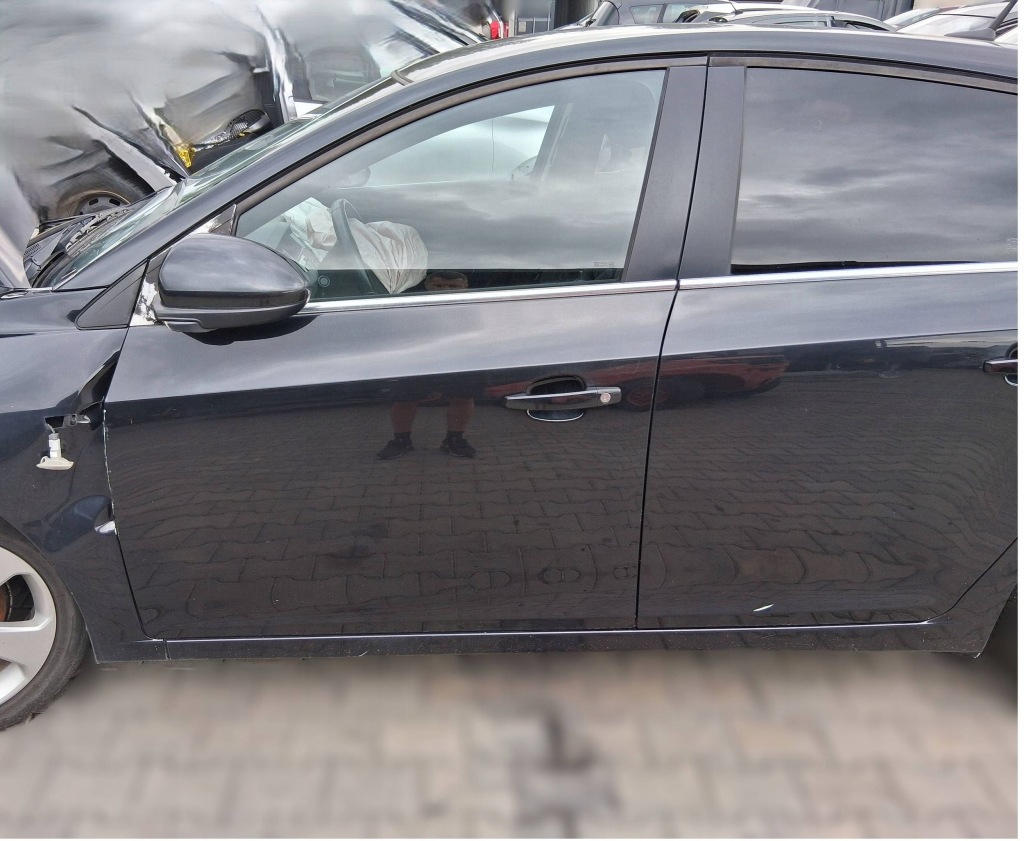 фото №1, Chevrolet cruze hb дверь левая передние лак gar