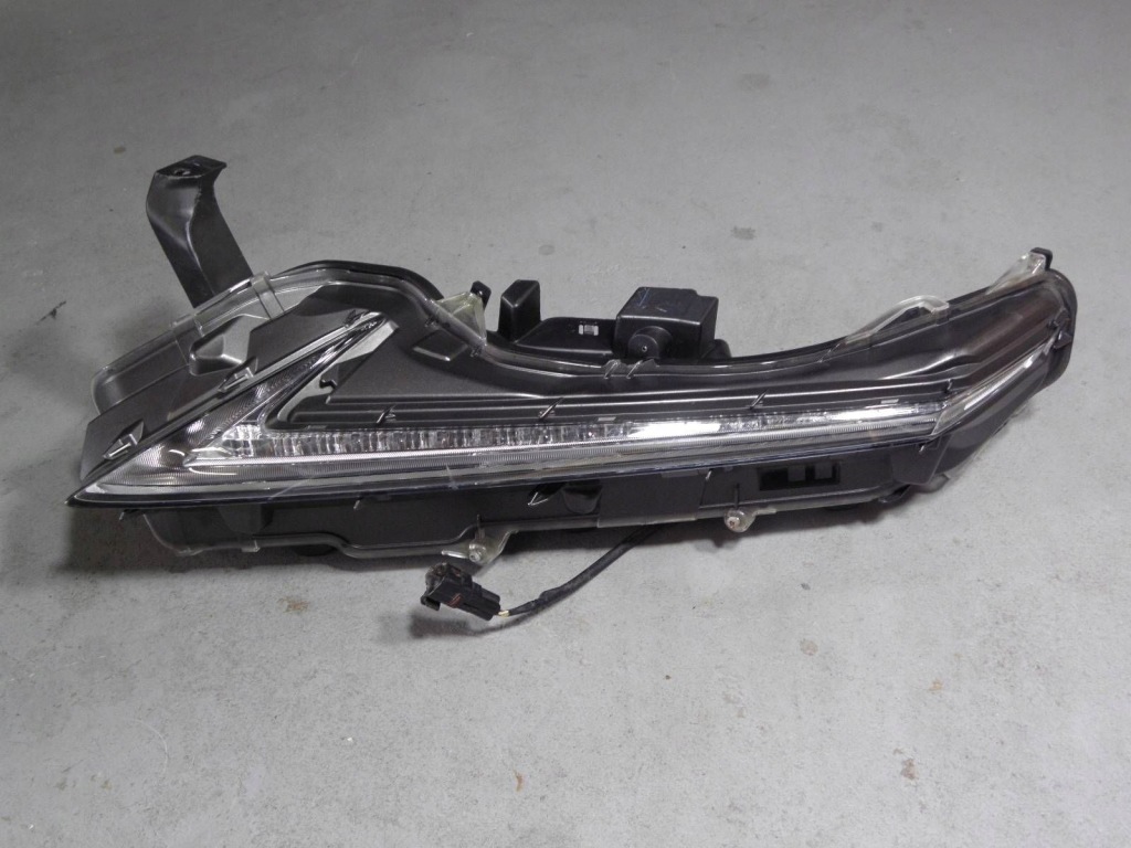 фото №1, Lexus nx 300h // лампа led drl левый перед