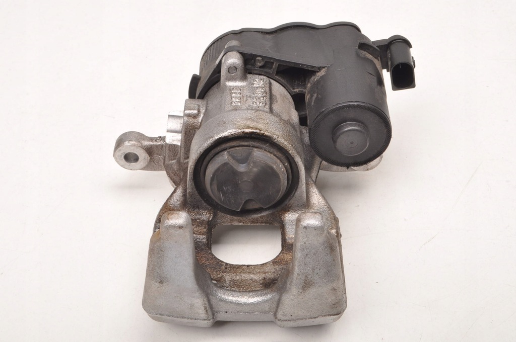 фото №7, Mercedes eqb x243 суппорт тормозной левый задняя 24r a2474238100