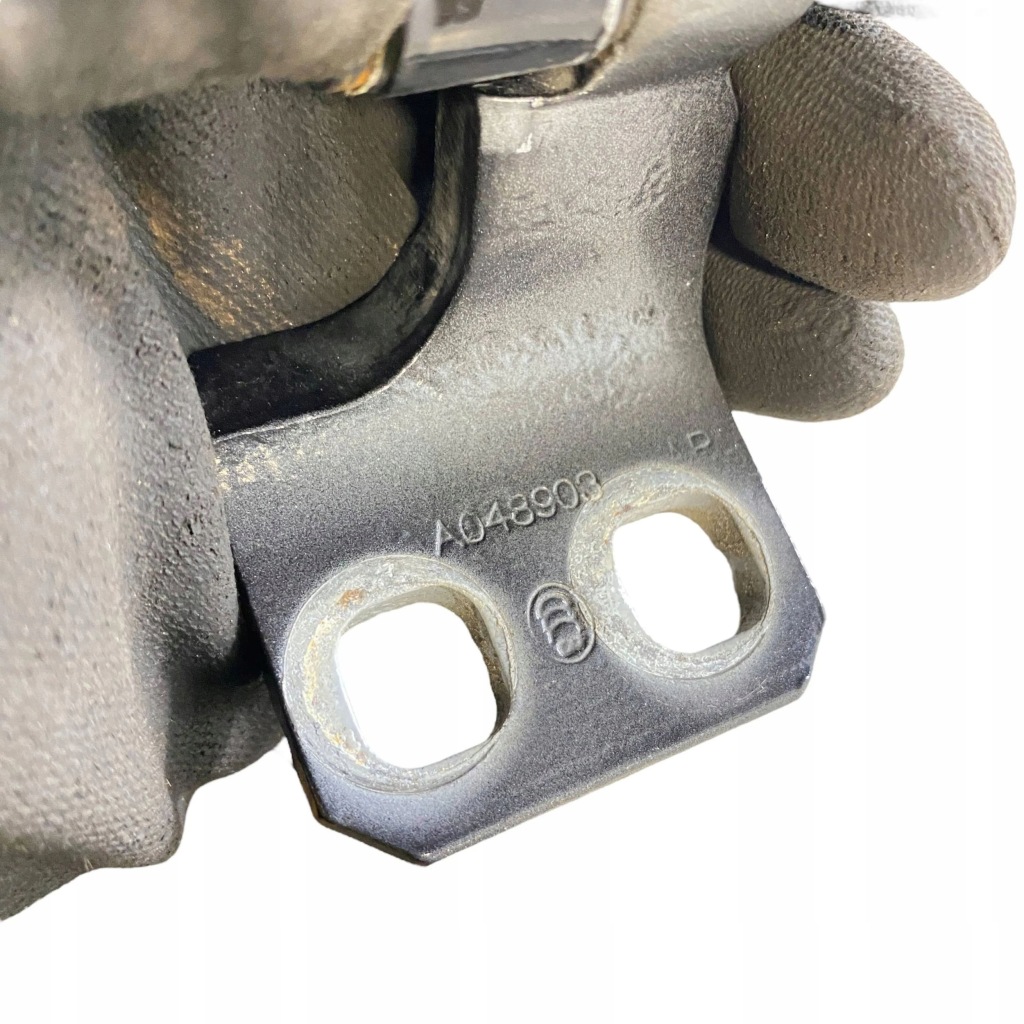 фото №8, Alfa romeo stelvio 2019 ліва сторона петлі двері передніх