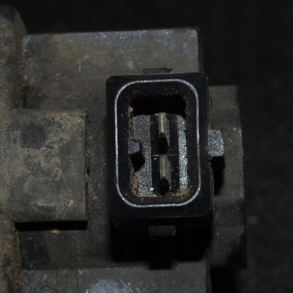 фото №5, Nissan navara d22 2005 клапан центральный тормоза