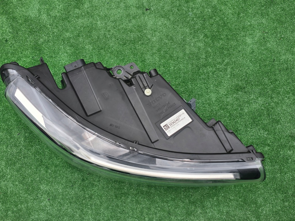 фото №3, Volvo xc40 full led лампа передняя