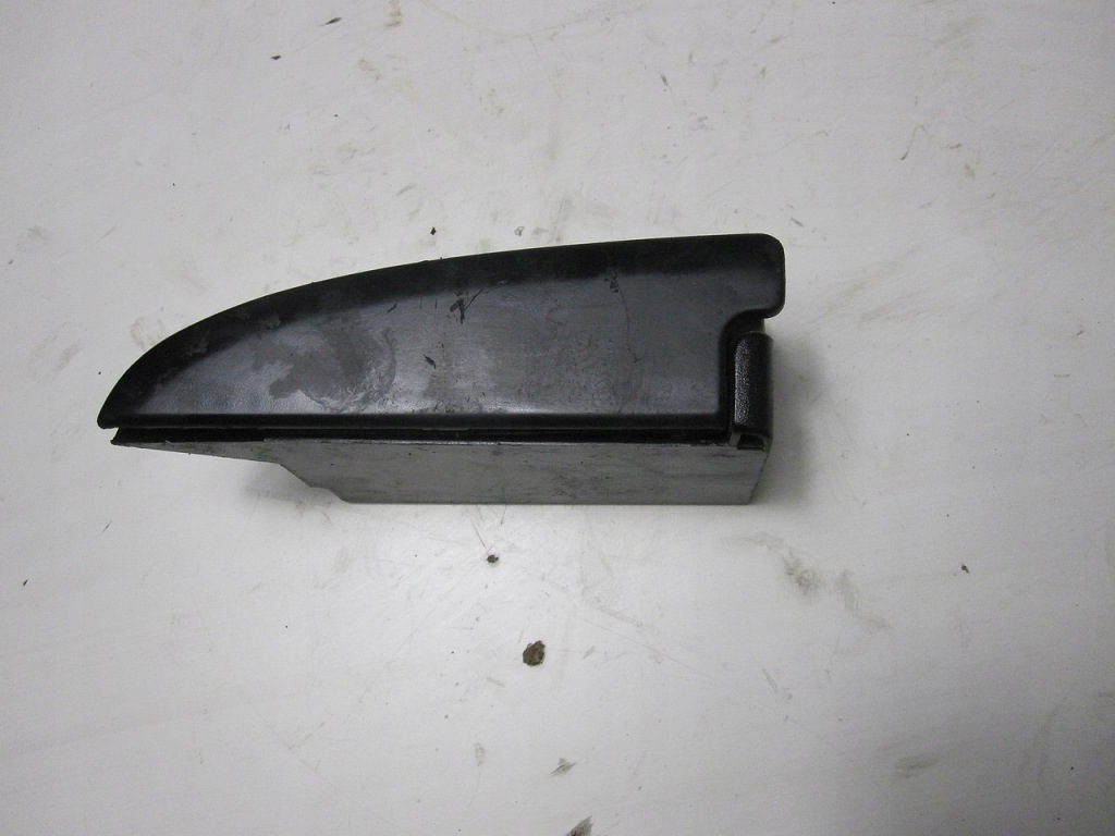 фото №1, Бардачок пепельница audi 100 c4 93r