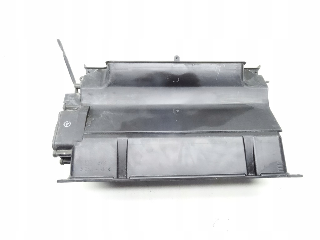 фото №1, Audi a8 d3 крышка багажника отопителя gora