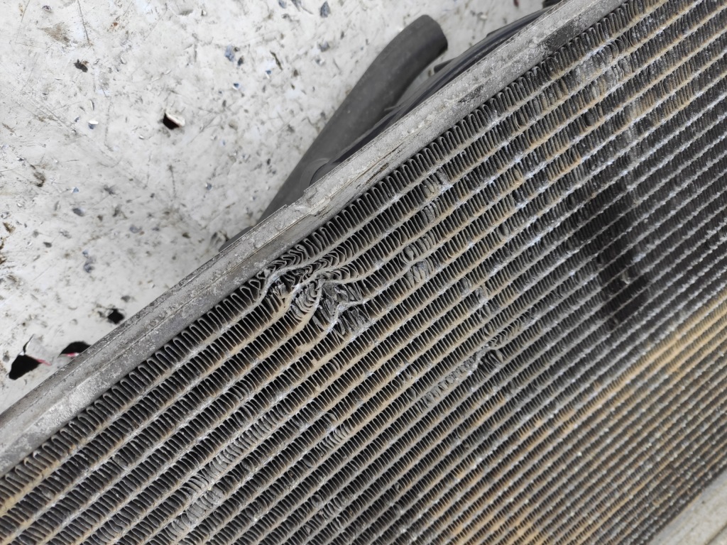 Купити Радіатор води кондиціонер вентилятор grande punto 1.3 d